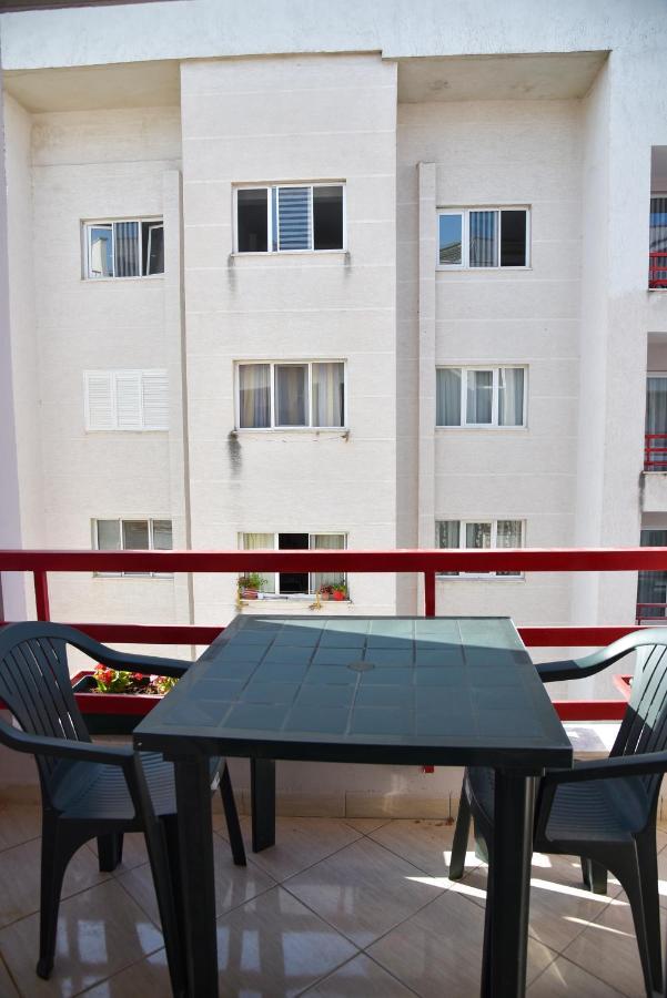 Flowers Apartments Golem Kültér fotó