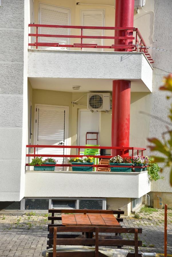 Flowers Apartments Golem Kültér fotó
